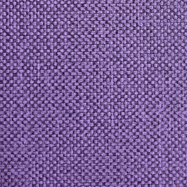 725